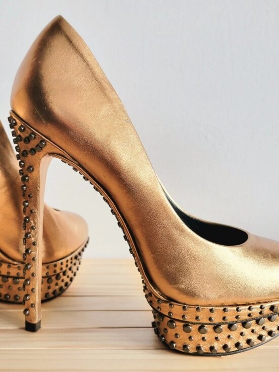Brian Atwood Shoes - Brian Atwood Finvarra Italian Leather Gold Metallic Stud Platform Pumps sz 6-6.5